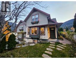 493 Richards Street W, nelson, British Columbia
