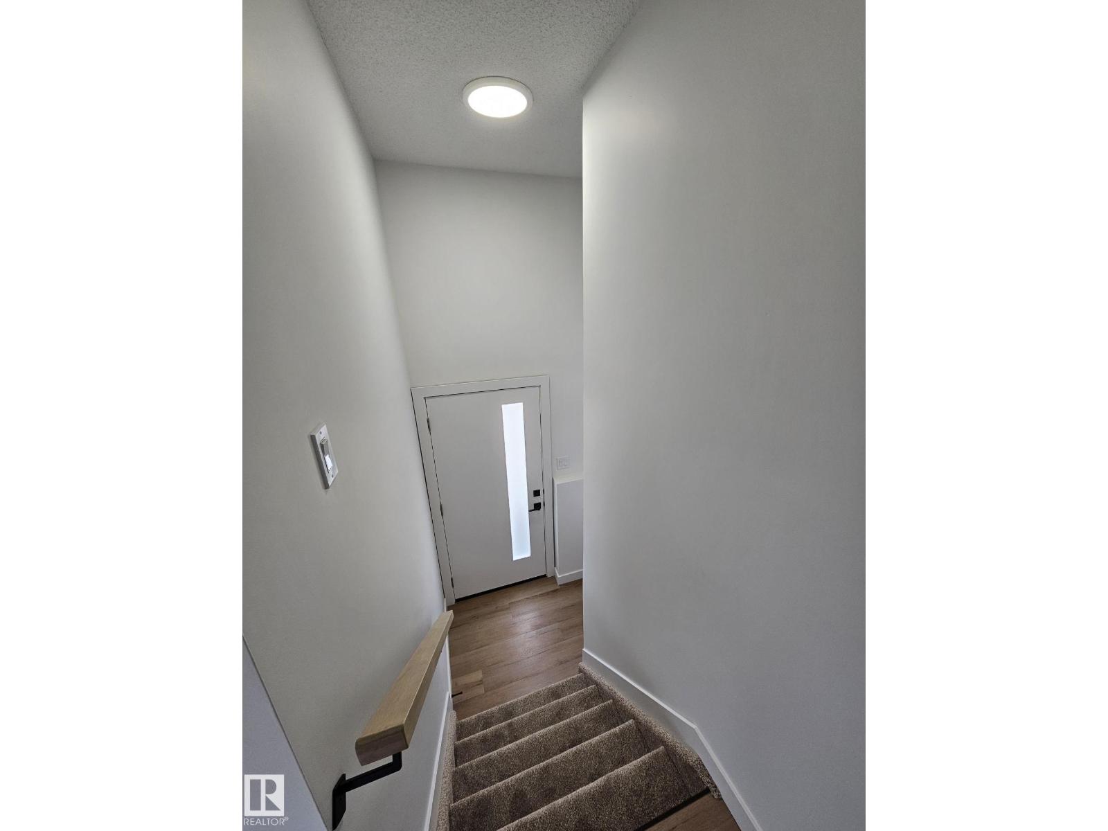 Unknown Address, ,    - Photo 9 - E4465507