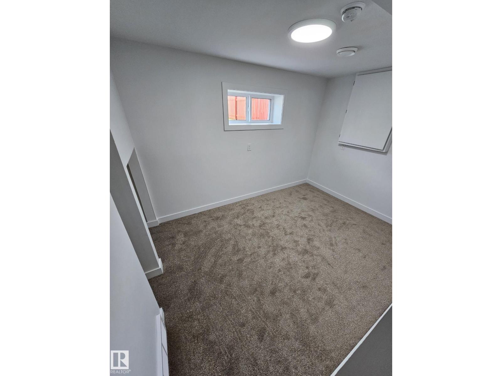 Unknown Address, ,    - Photo 19 - E4465507