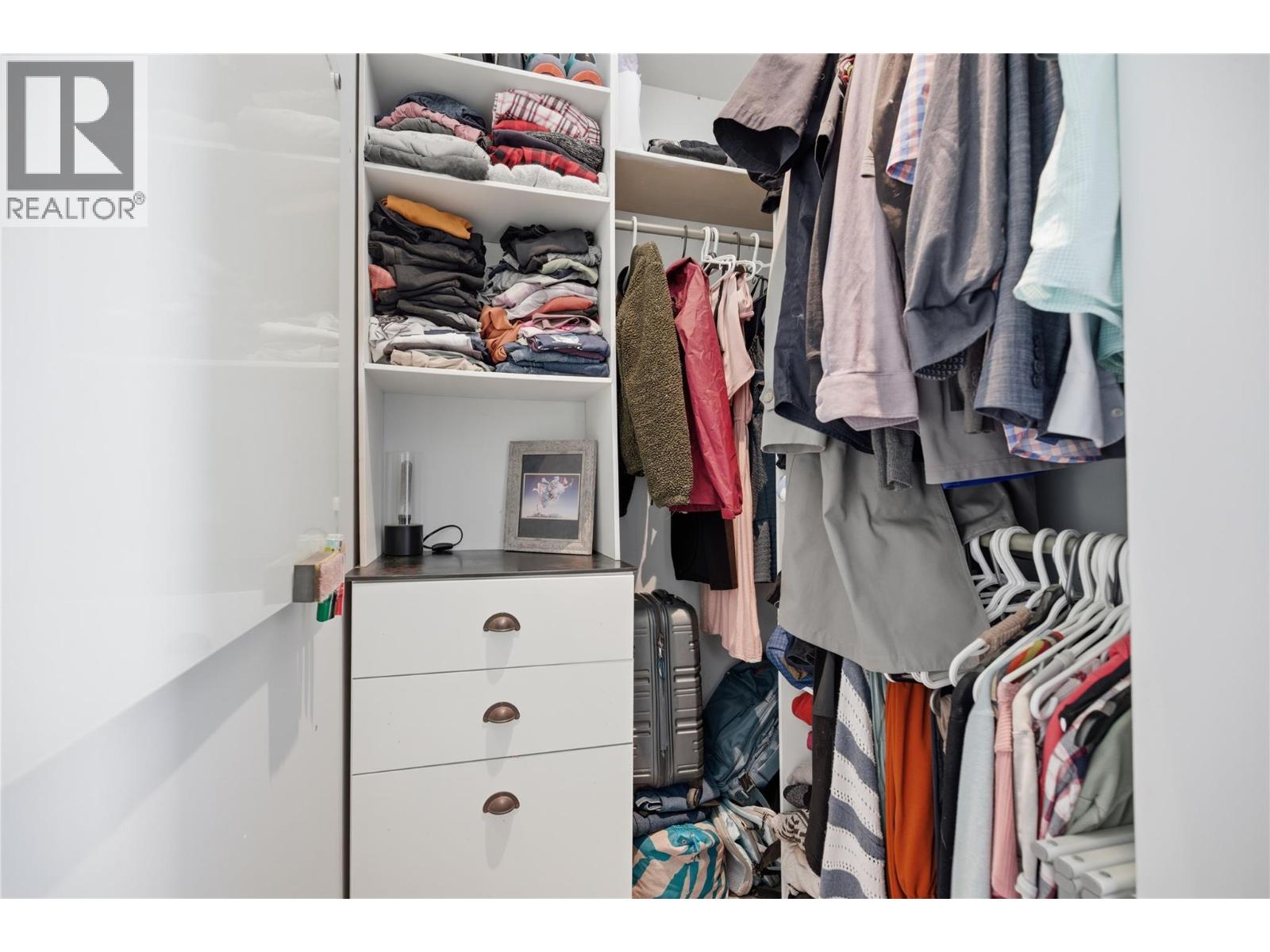 7636 Mountain Drive, Anglemont, British Columbia  V0E 1M8 - Photo 24 - 10369033