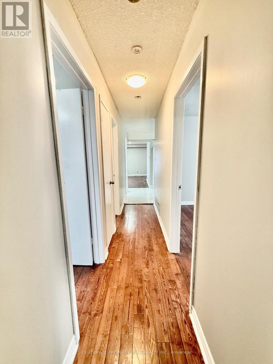 41 Crosswood Lane, Brampton, Ontario  L6V 3M1 - Photo 14 - W12539362