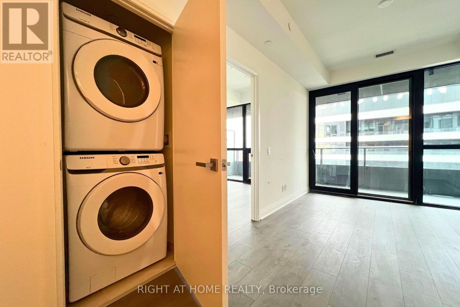 3008 - 4015 The Exchange, Mississauga, Ontario  L5B 0N9 - Photo 12 - W12539366