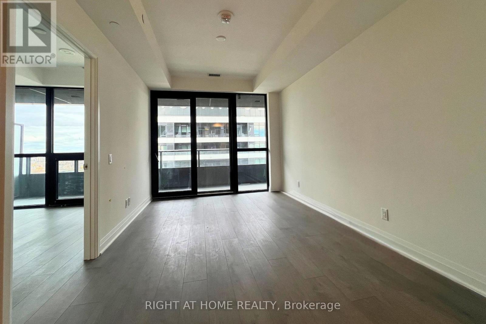 3008 - 4015 The Exchange, Mississauga, Ontario  L5B 0N9 - Photo 5 - W12539366