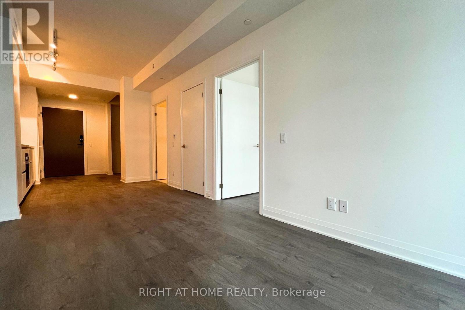 3008 - 4015 The Exchange, Mississauga, Ontario  L5B 0N9 - Photo 7 - W12539366