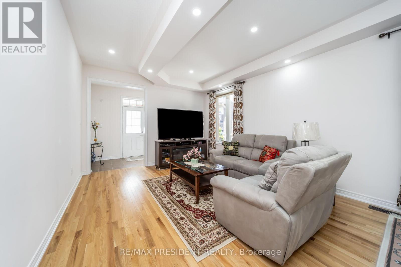 13 Clunburry Road, Brampton, Ontario  L7A 5B4 - Photo 10 - W12539384