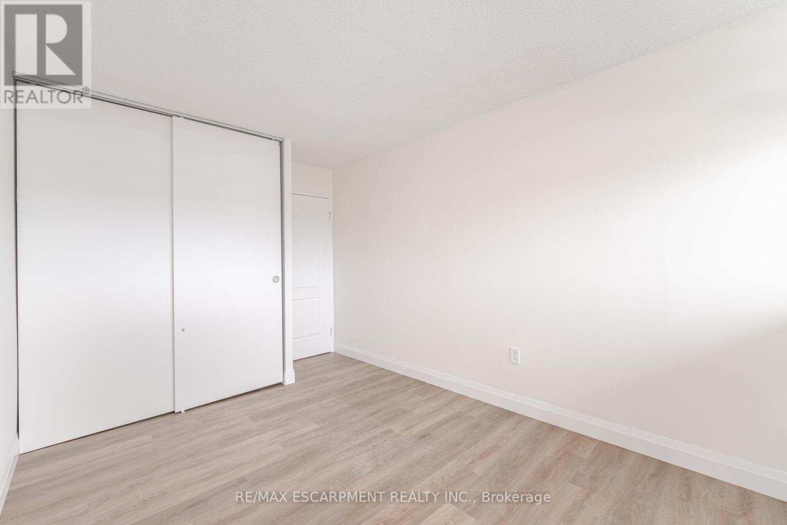 707 - 2301 Derry Road W, Mississauga, Ontario  L5N 2R4 - Photo 19 - W12539408