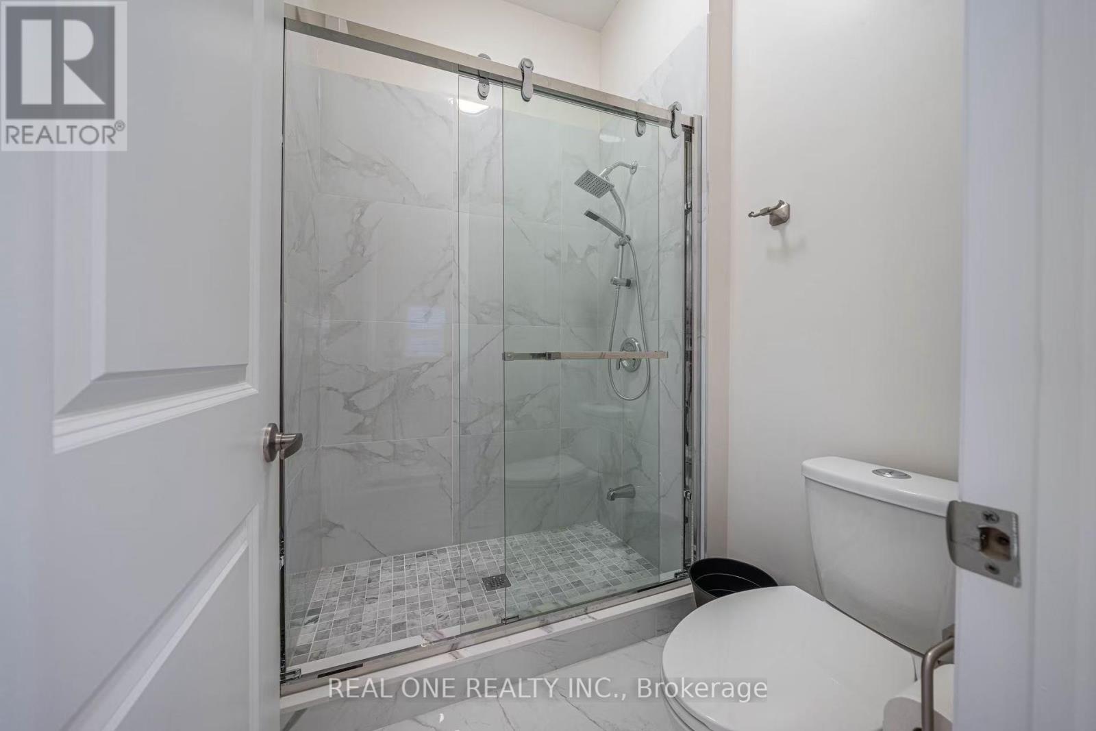 3209 Buttonbush Trail, Oakville, Ontario  L6H 0T1 - Photo 13 - W12539438