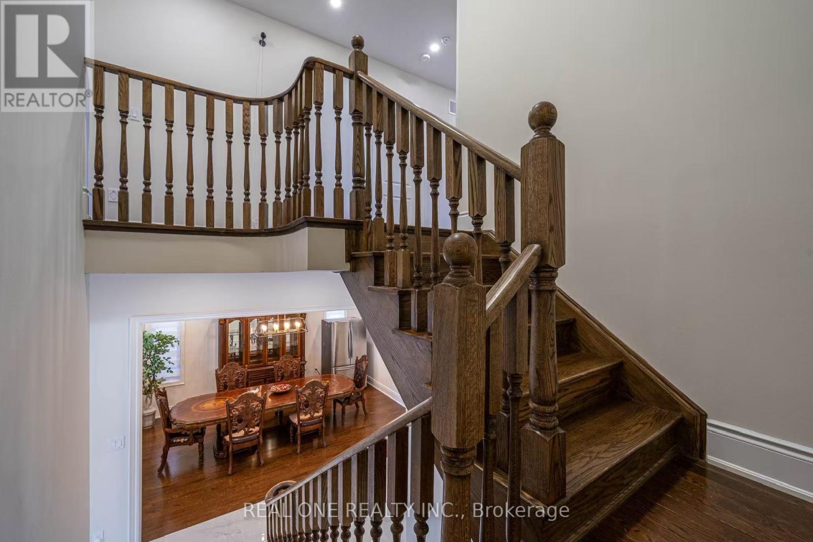 3209 Buttonbush Trail, Oakville, Ontario  L6H 0T1 - Photo 15 - W12539438