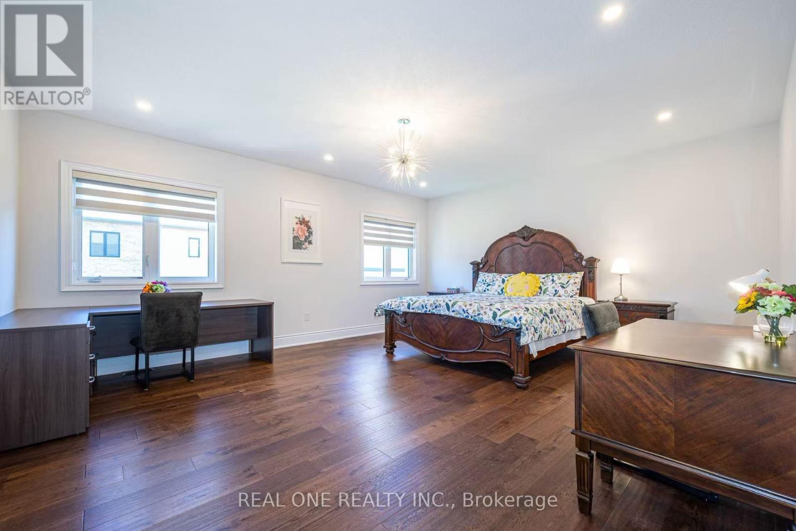 3209 Buttonbush Trail, Oakville, Ontario  L6H 0T1 - Photo 16 - W12539438