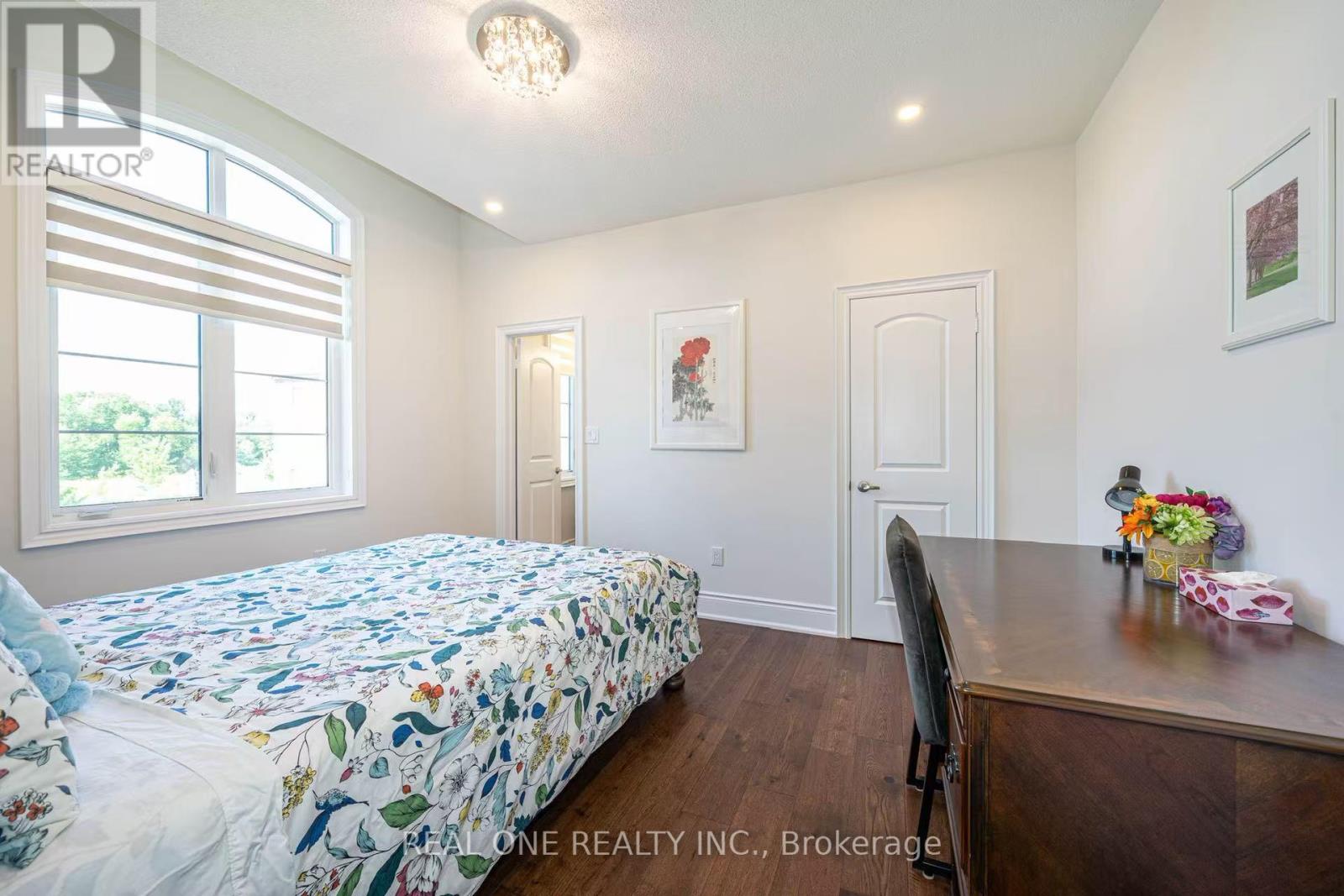 3209 Buttonbush Trail, Oakville, Ontario  L6H 0T1 - Photo 25 - W12539438