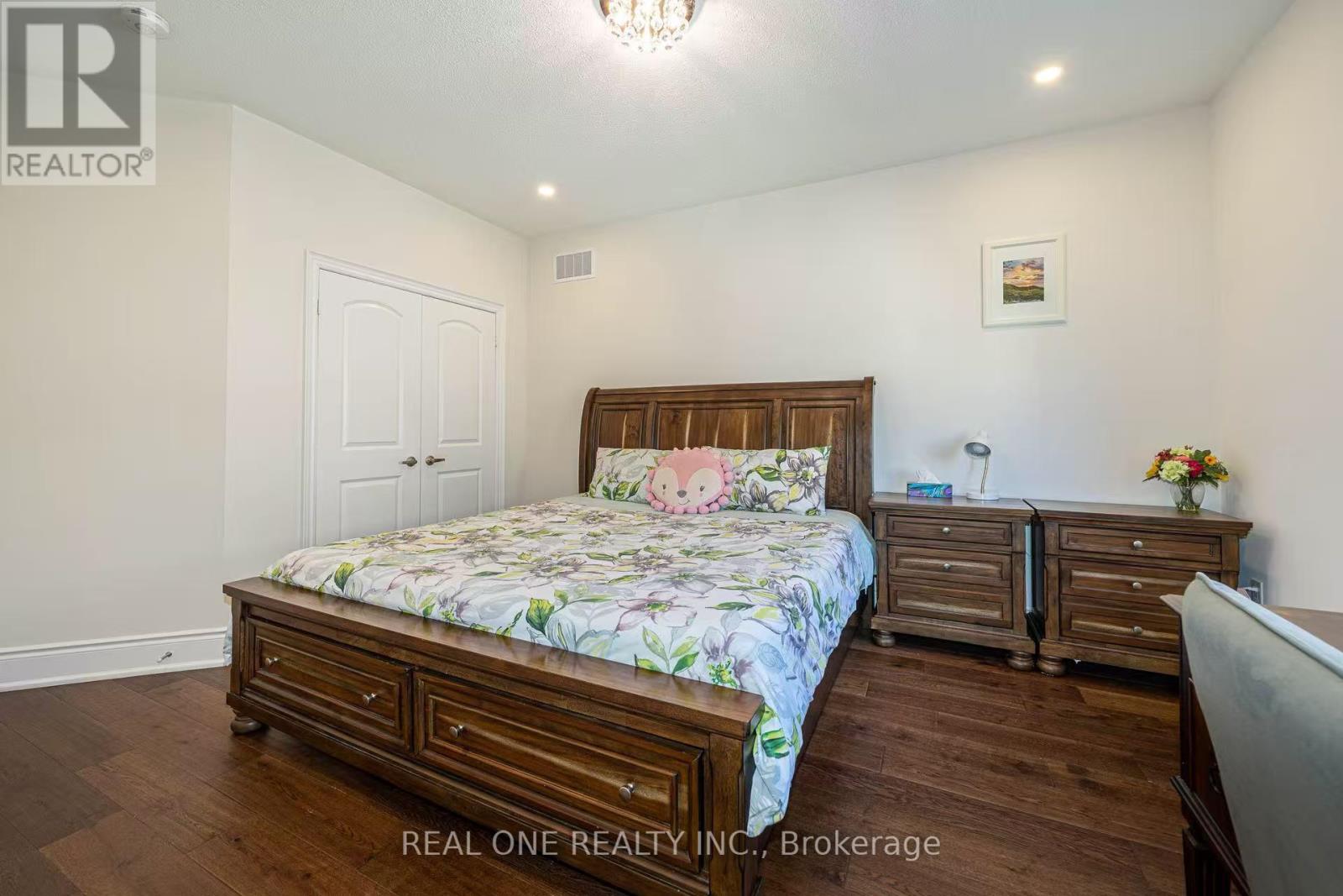 3209 Buttonbush Trail, Oakville, Ontario  L6H 0T1 - Photo 28 - W12539438