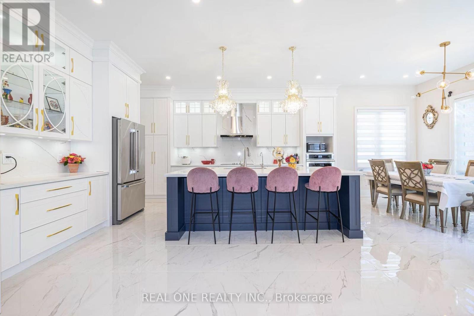 3209 Buttonbush Trail, Oakville, Ontario  L6H 0T1 - Photo 3 - W12539438