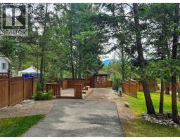 8523 Eacrett Road Lot# 9, radium hot springs, British Columbia