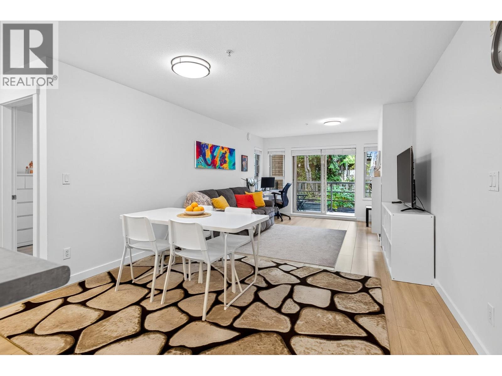 310 9319 University Crescent, Burnaby, British Columbia  V5A 4Y6 - Photo 10 - R3066873