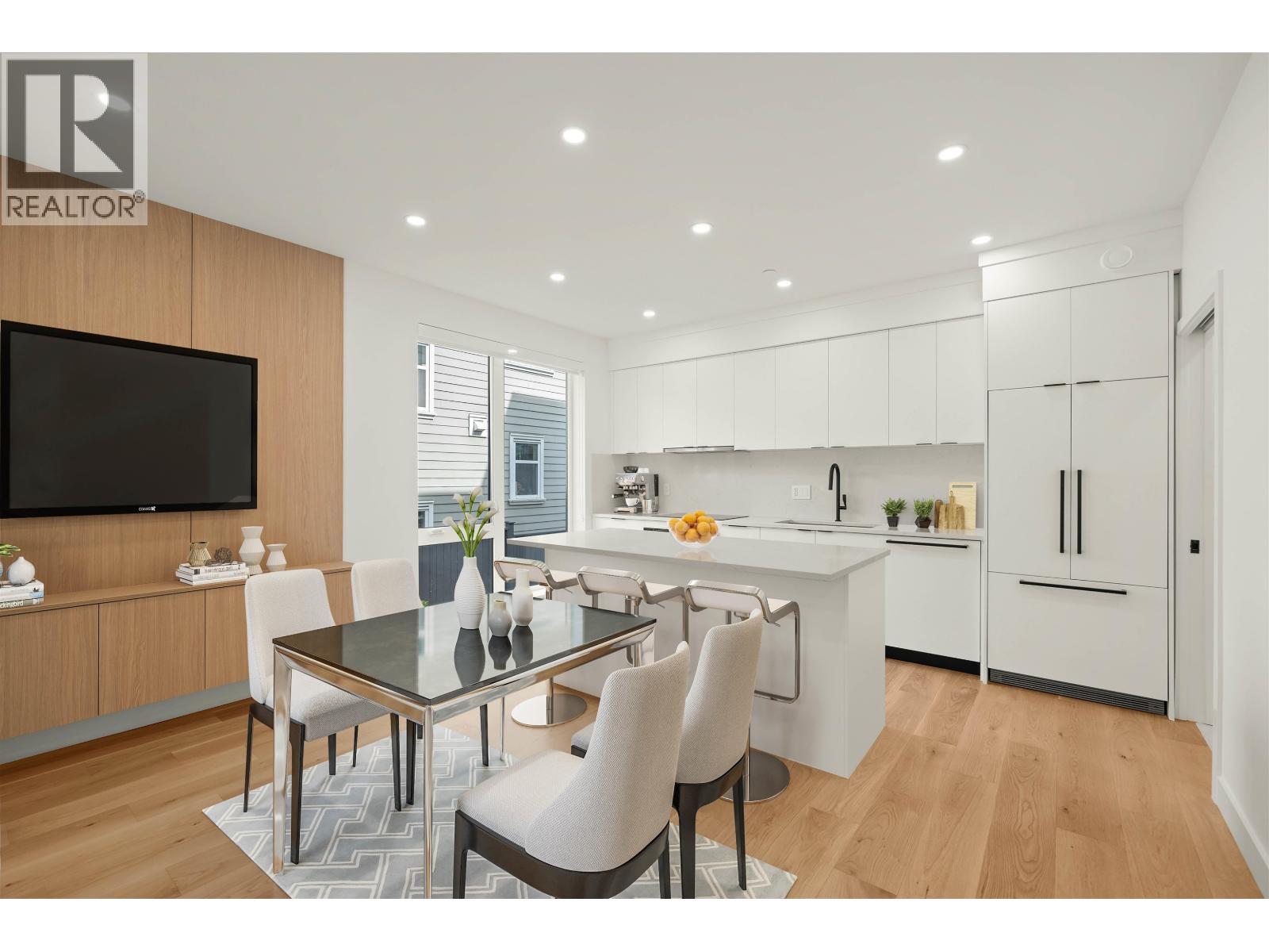 1904 E 8TH AVENUE, Vancouver, British Columbia