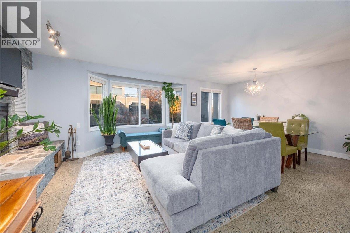 1846 W 1st Avenue, Vancouver, British Columbia  V6J 1G5 - Photo 3 - R3066936