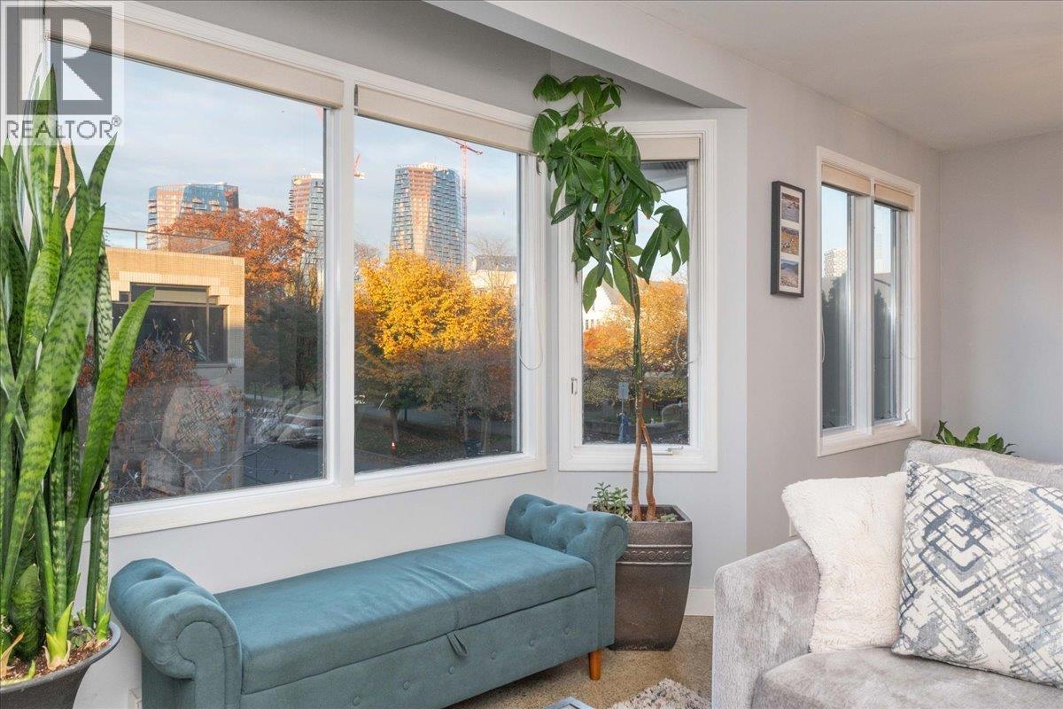 1846 W 1st Avenue, Vancouver, British Columbia  V6J 1G5 - Photo 5 - R3066936