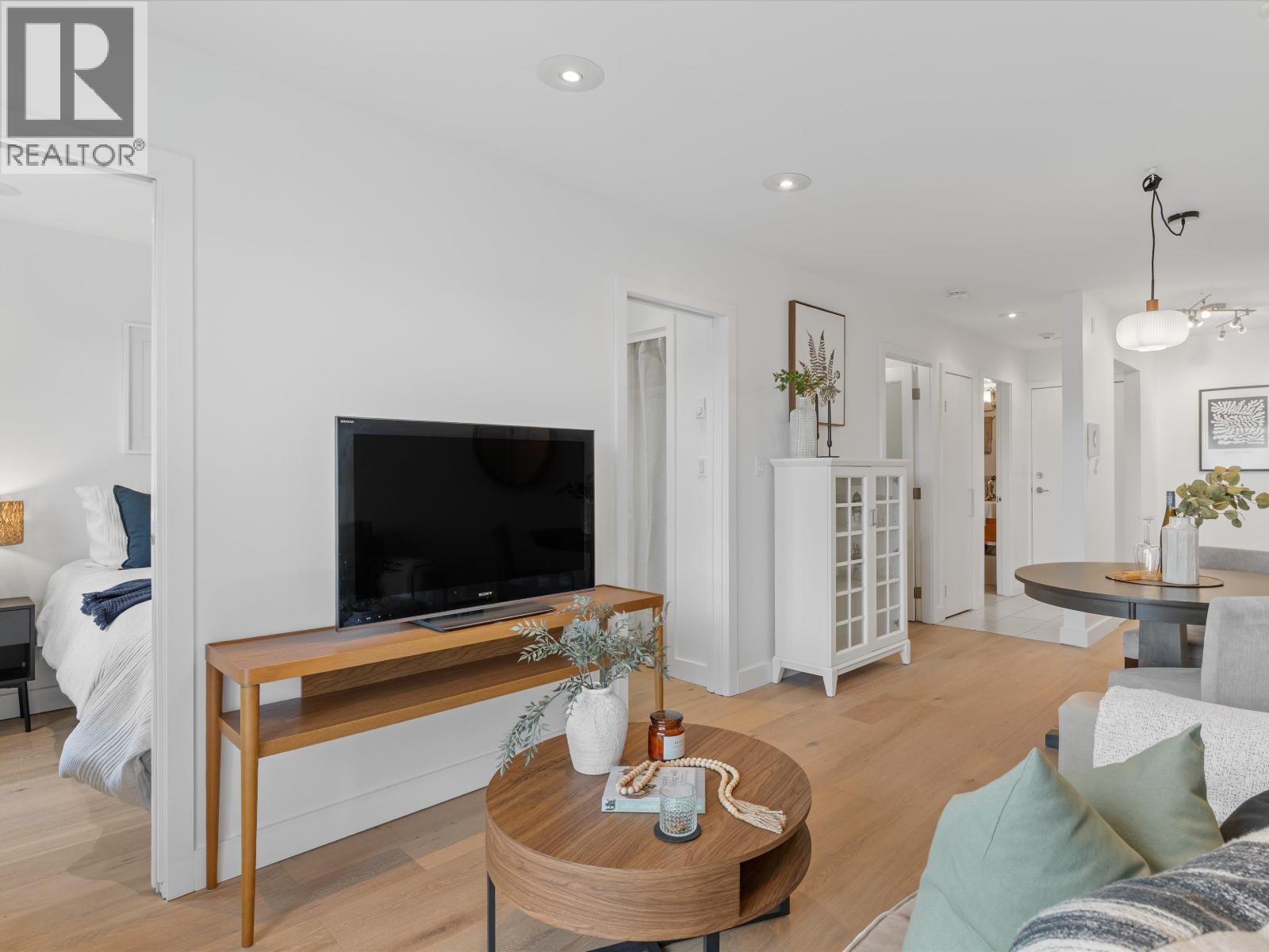 201 4315 Fraser Street, Vancouver, British Columbia  V5V 4G4 - Photo 5 - R3066960