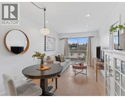 201 4315 FRASER STREET