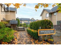 3 237 W 16th Street, North Vancouver, Ca