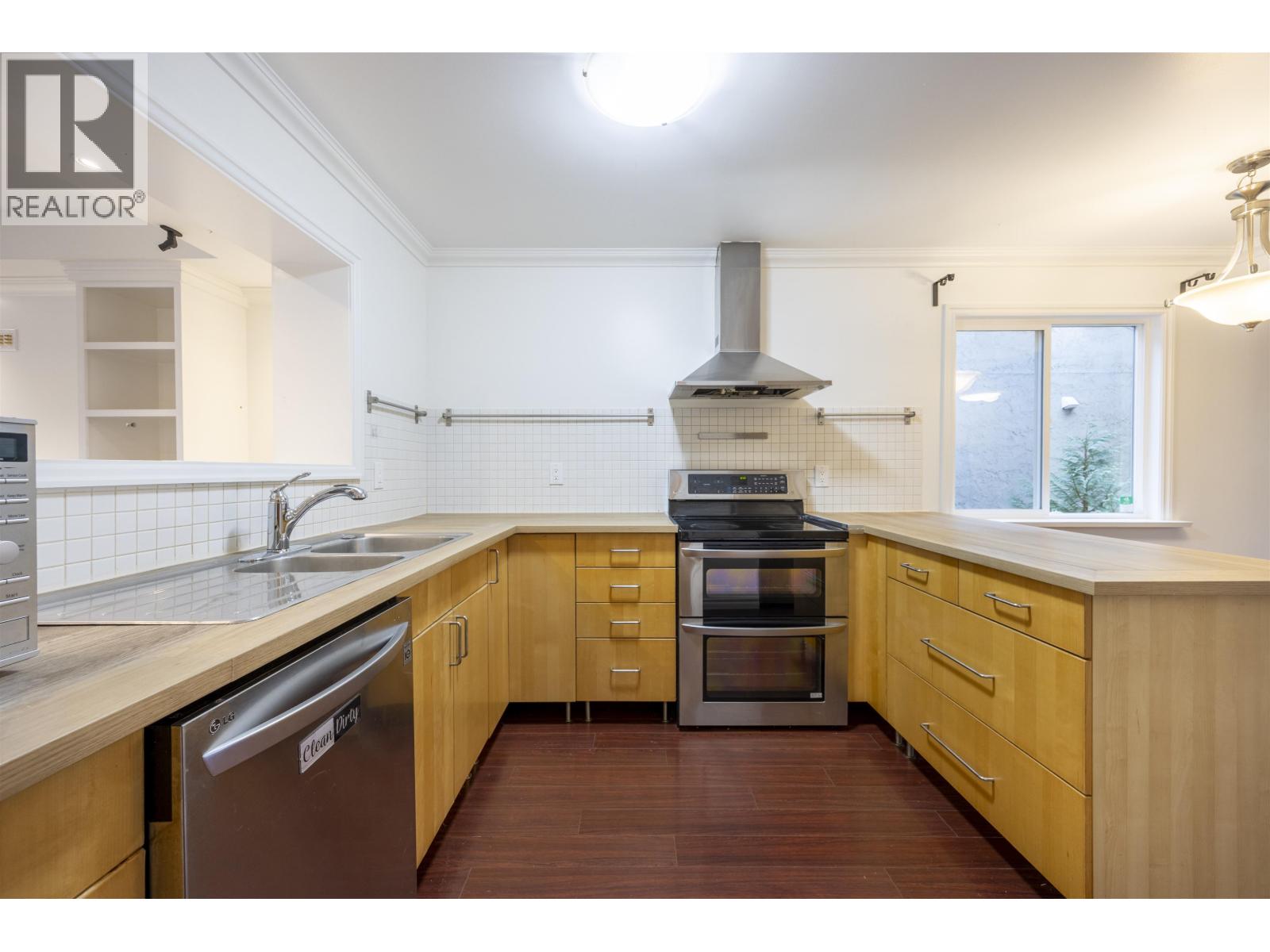 1927 Coquitlam Avenue, Port Coquitlam, British Columbia  V3B 1J2 - Photo 16 - R3066196