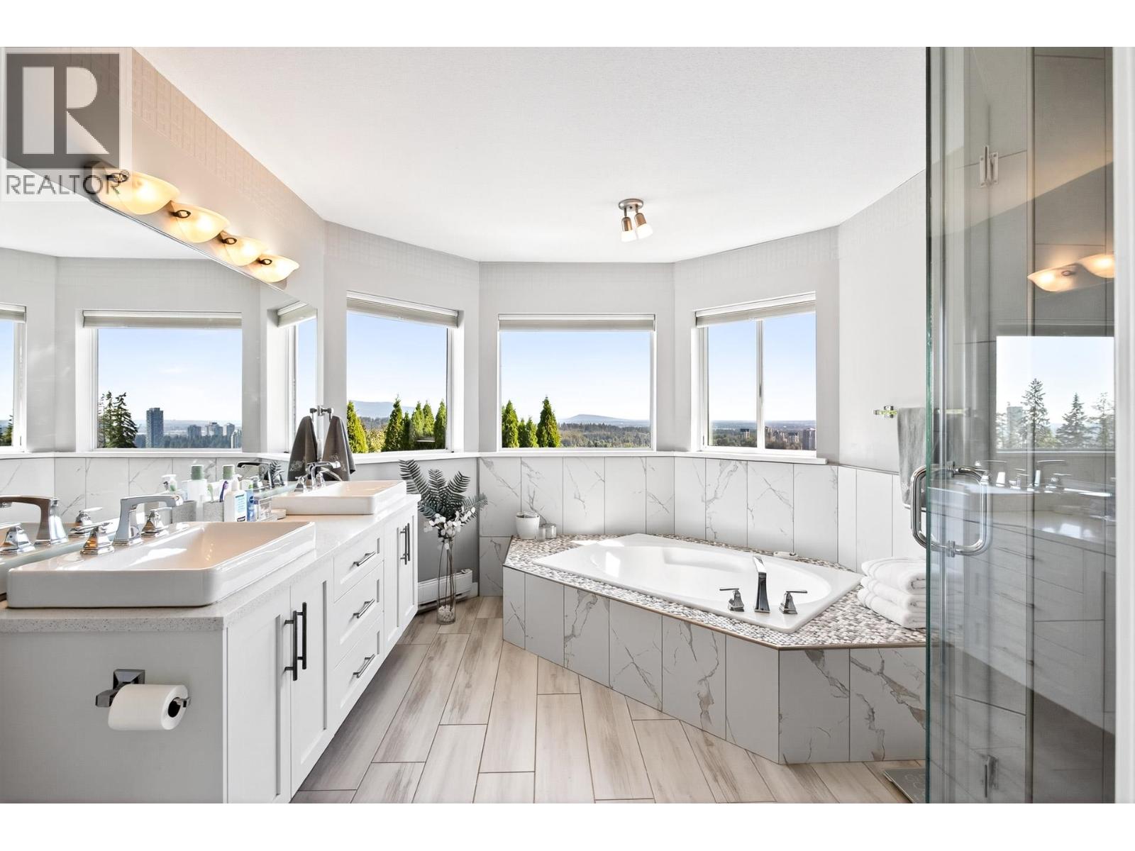 1347 Napier Place, Coquitlam, British Columbia  V3B 7A3 - Photo 25 - R3066841