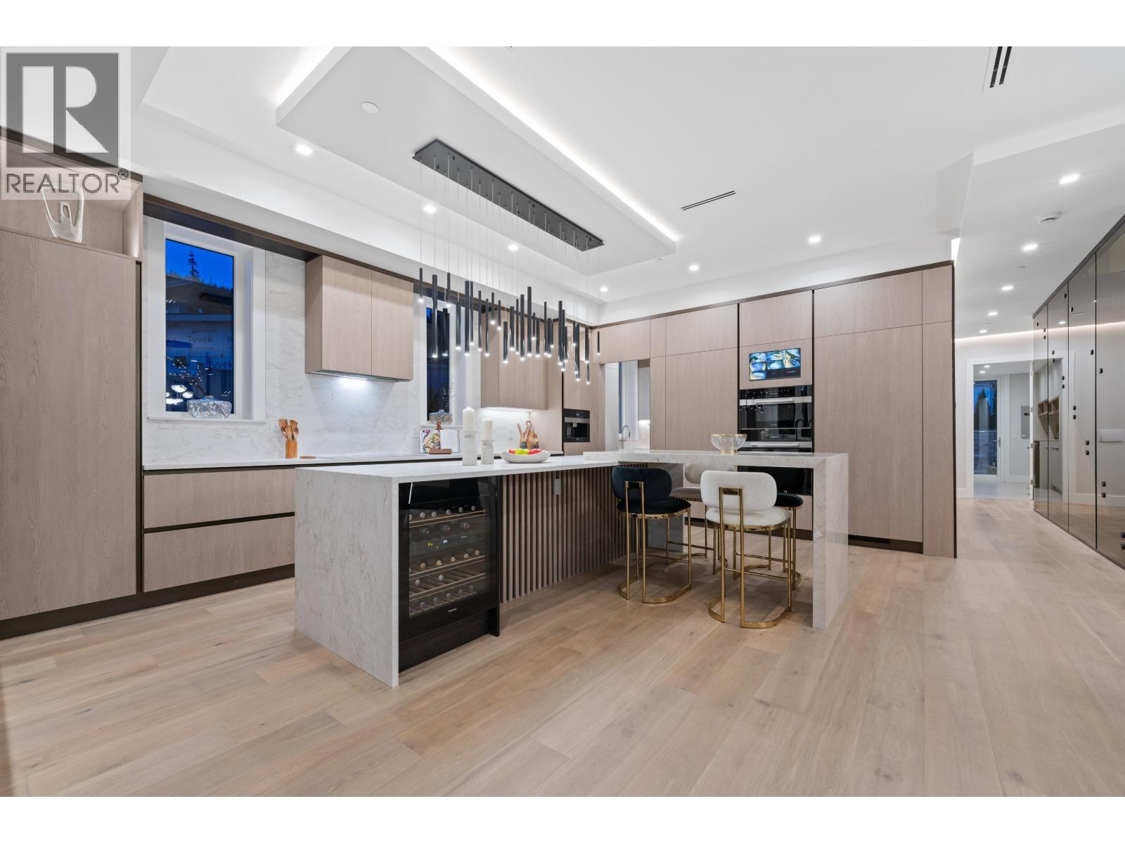 4141 Burkehill Road, West Vancouver, British Columbia V7V 3M6 - Photo 10 - R3066954