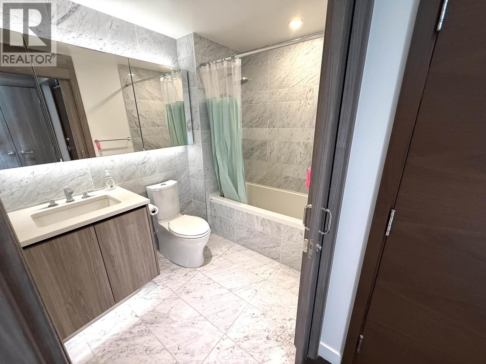 4720 Lougheed Highway, Burnaby, British Columbia  V6X 1C3 - Photo 6 - R3066901