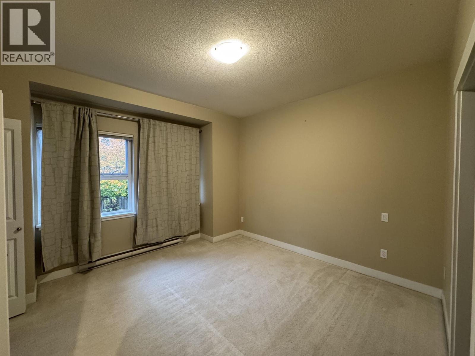 65xx Arbutus Street, Vancouver, British Columbia  V6P 5S5 - Photo 4 - R3066951