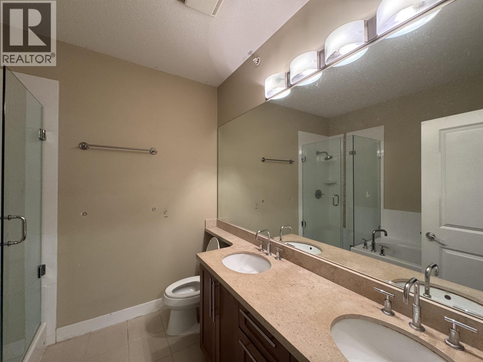 65xx Arbutus Street, Vancouver, British Columbia  V6P 5S5 - Photo 5 - R3066951