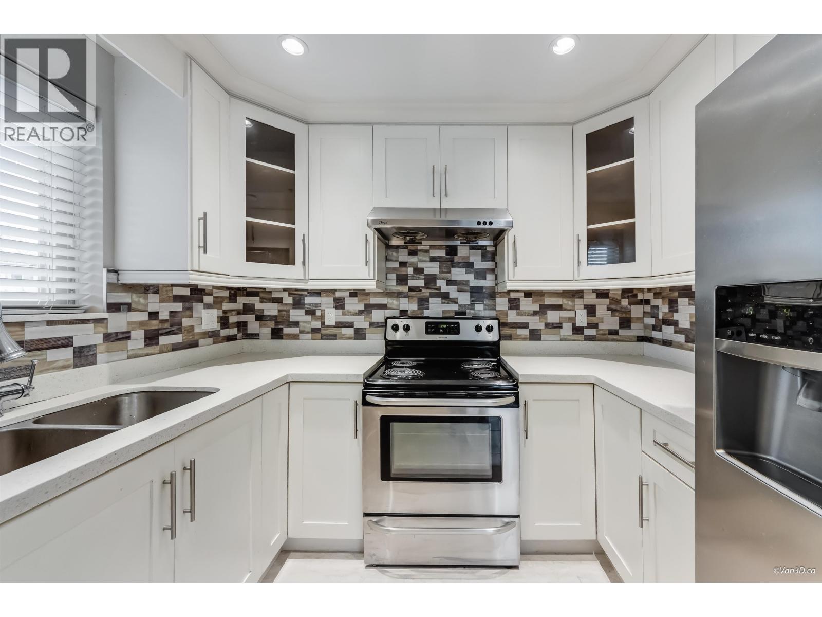 3278 47th Avenue, Vancouver, British Columbia  V5S 1C6 - Photo 8 - R3066966