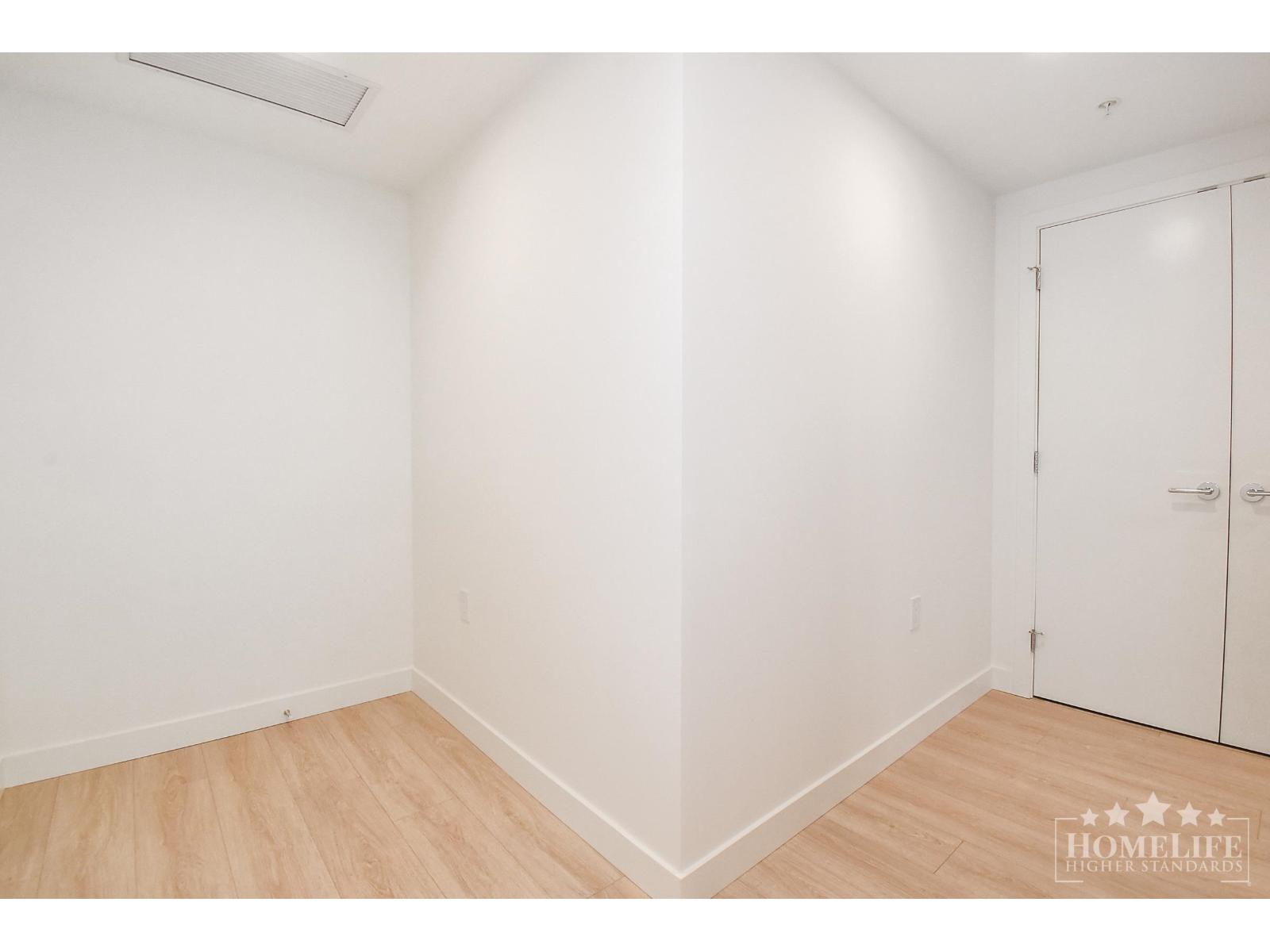 711 13675 107a Avenue, Surrey, British Columbia  V3T 2H2 - Photo 3 - R3066989