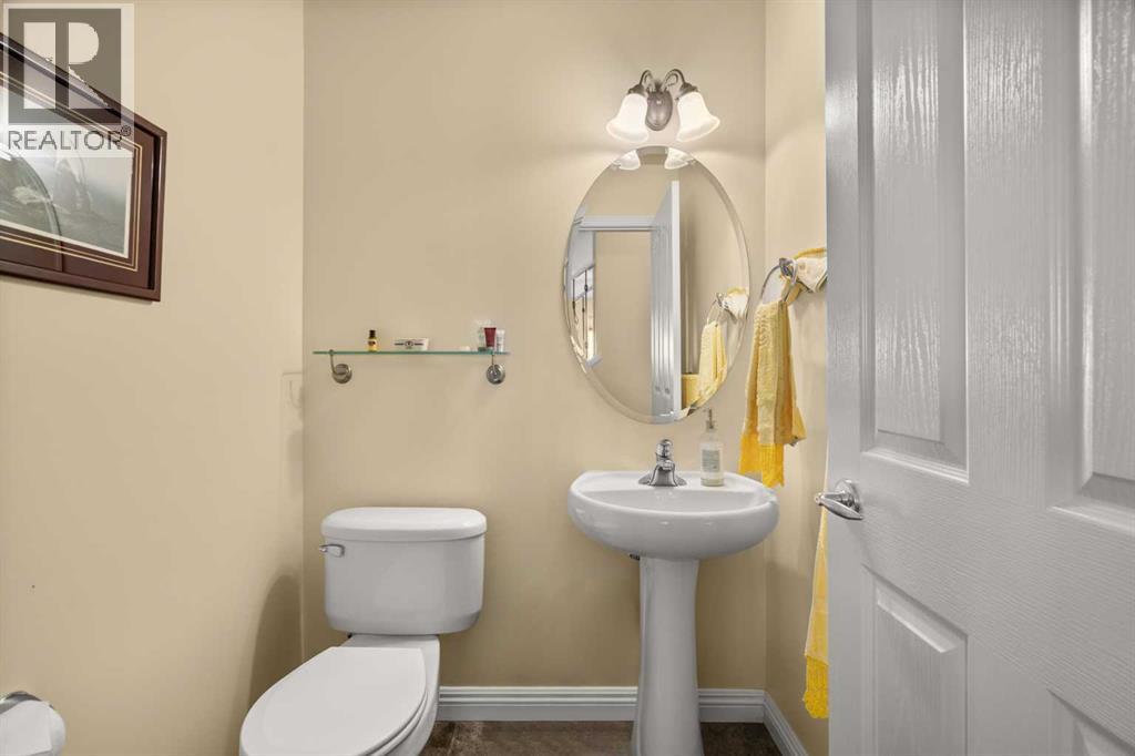 160 Royal Oak Heights Nw, Calgary, Alberta  T3G 5V3 - Photo 15 - A2239625