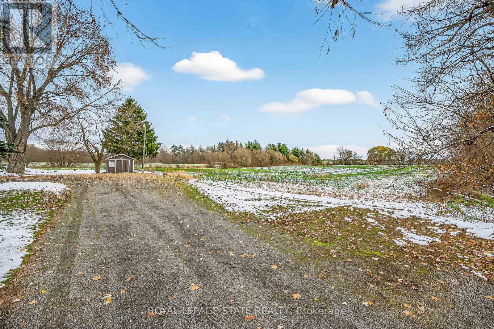 580 Woodhill Road, Hamilton, Ontario  L0R 2B0 - Photo 36 - X12537410