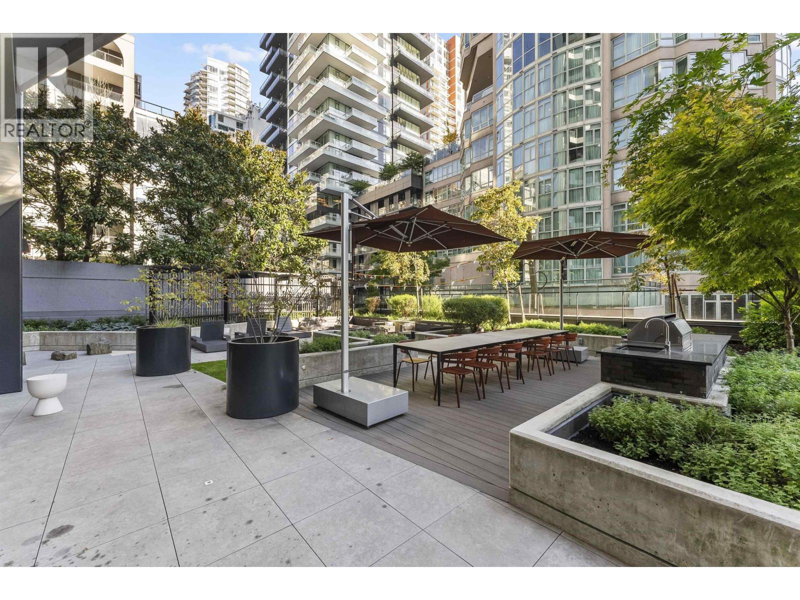 2403 889 Pacific Street, Vancouver, British Columbia V6Z 1C3 - Photo 28 - R3066793