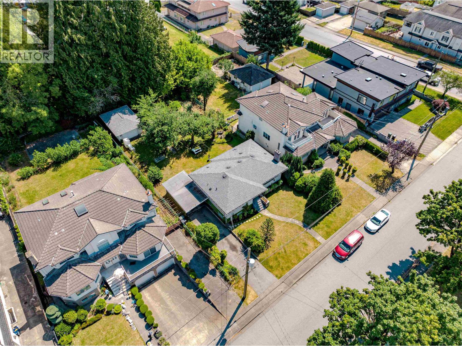 6338 Selma Avenue, Burnaby, British Columbia  V5H 3R2 - Photo 7 - R3066296