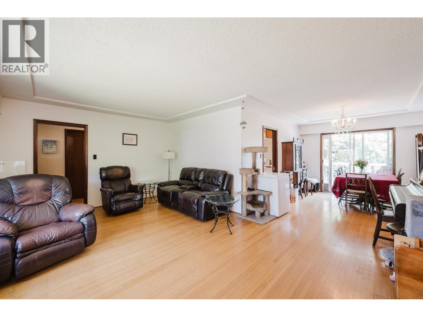 6338 Selma Avenue, Burnaby, British Columbia  V5H 3R2 - Photo 19 - R3066296