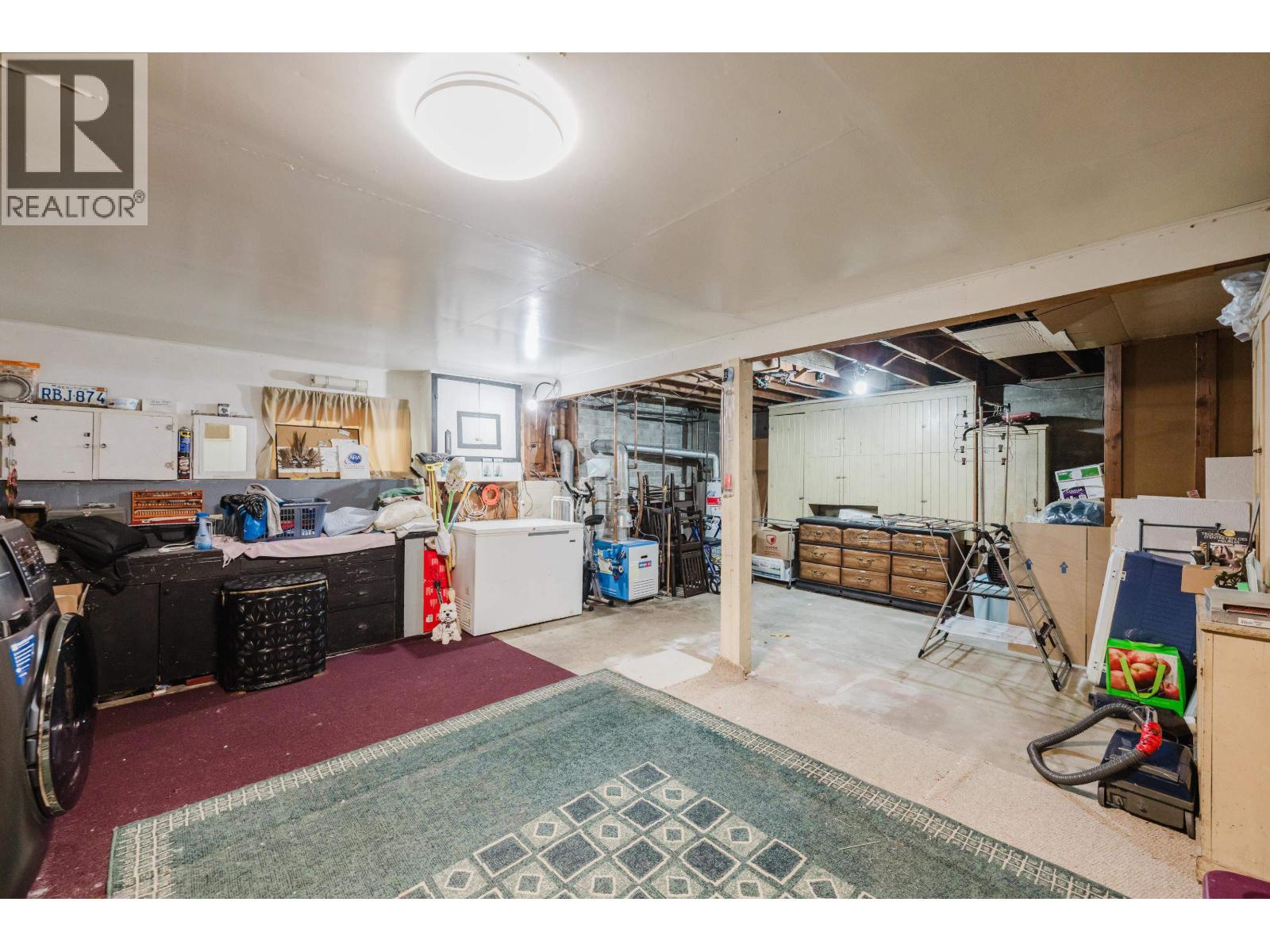 6338 Selma Avenue, Burnaby, British Columbia  V5H 3R2 - Photo 31 - R3066296