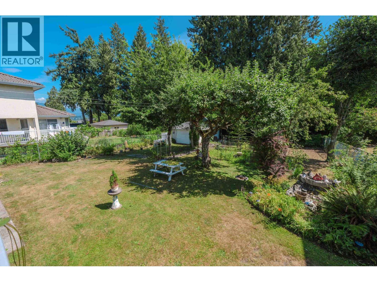 6338 Selma Avenue, Burnaby, British Columbia  V5H 3R2 - Photo 11 - R3066296