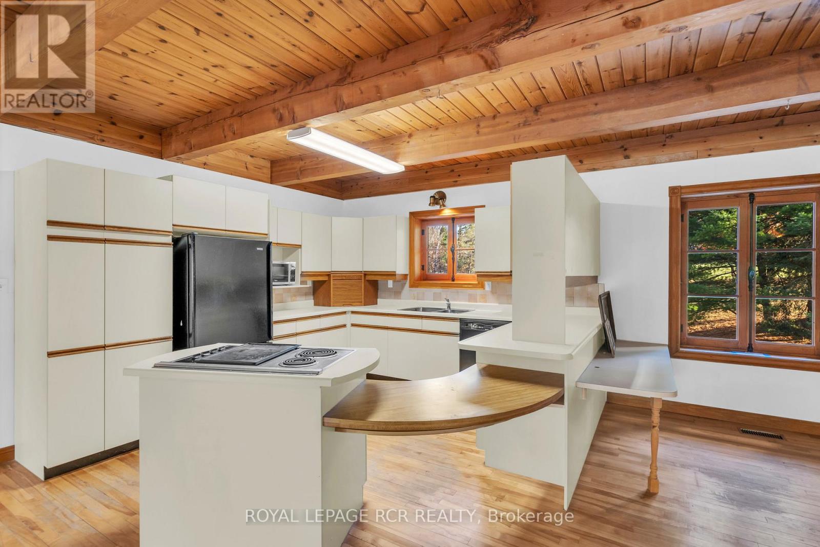 300 Old Bathurst Street, King, Ontario  L7B 1K5 - Photo 15 - N12539458