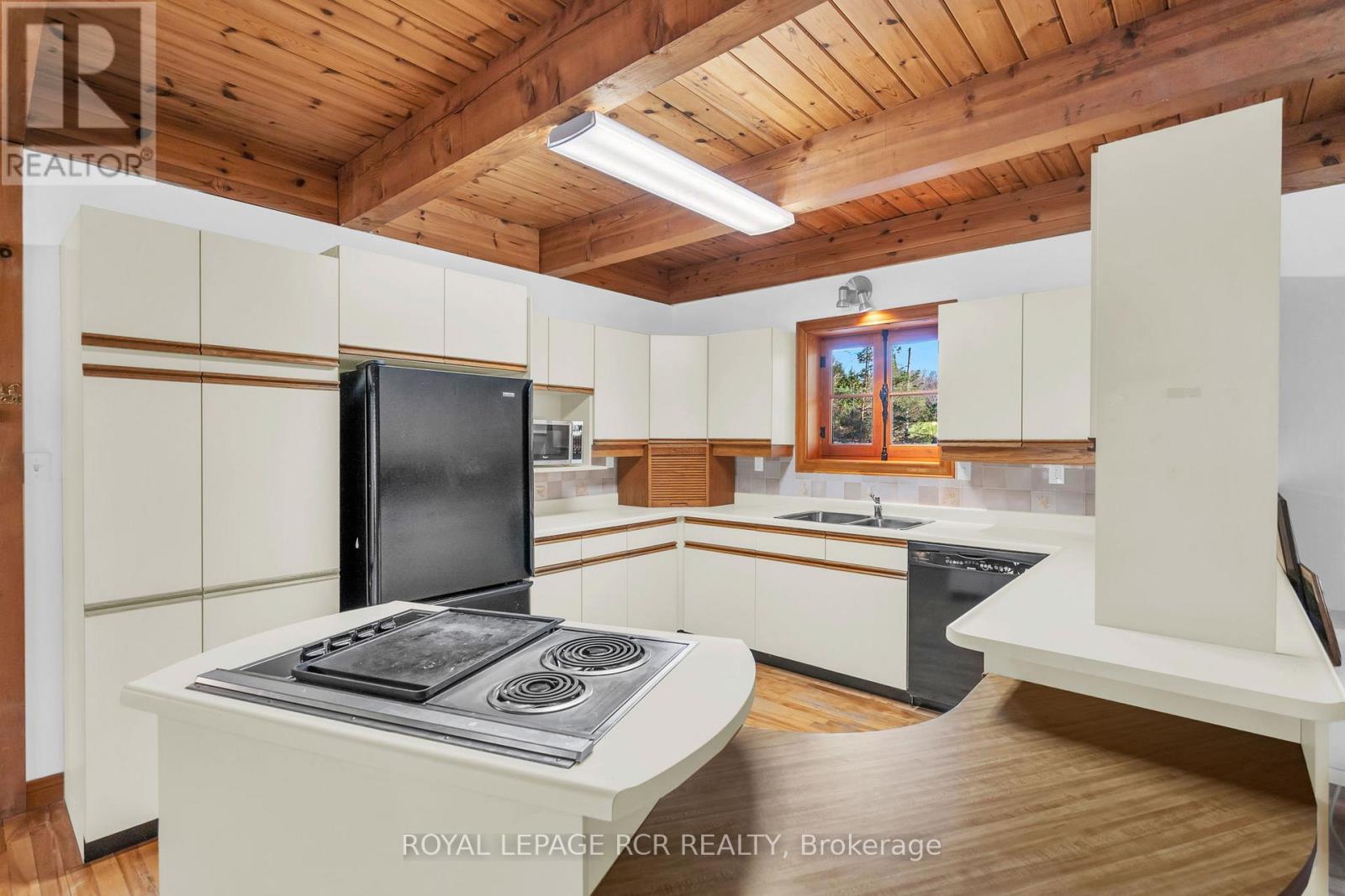 300 Old Bathurst Street, King, Ontario  L7B 1K5 - Photo 16 - N12539458