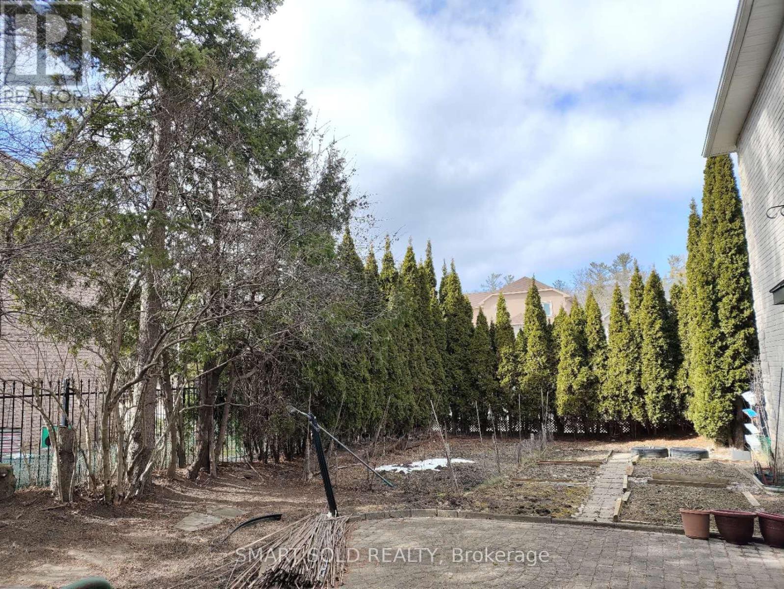 67 Chantilly Crescent, Richmond Hill, Ontario  L4C 0K1 - Photo 36 - N12539470