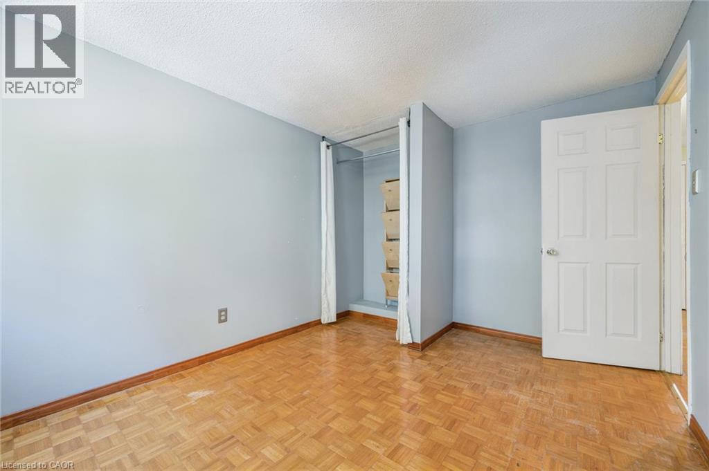 3173 Gwendale Crescent, Mississauga, Ontario  L5A 3B6 - Photo 22 - 40787735