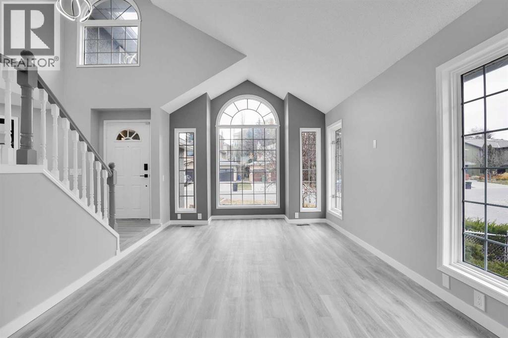 195 Mt Reliant Place Se, Calgary, Alberta  T2Z 2G2 - Photo 7 - A2269788