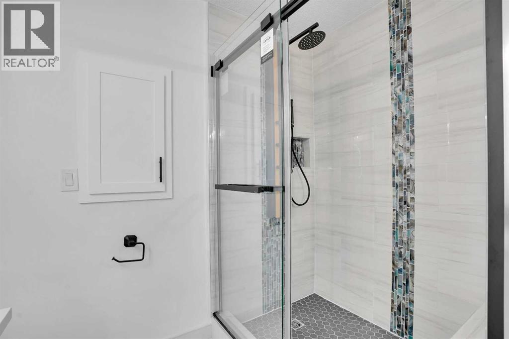 195 Mt Reliant Place Se, Calgary, Alberta  T2Z 2G2 - Photo 31 - A2269788