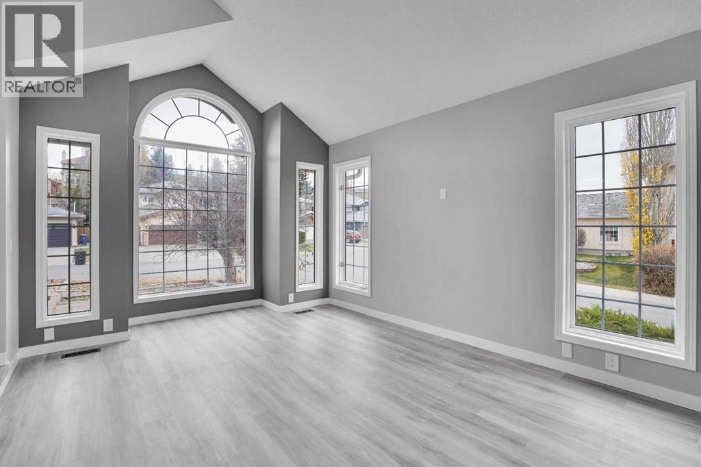 195 Mt Reliant Place Se, Calgary, Alberta  T2Z 2G2 - Photo 6 - A2269788