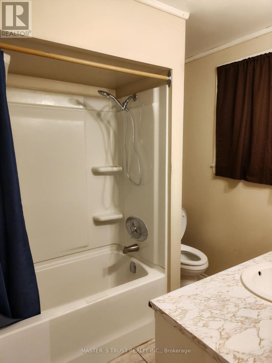 4 - 89 Westmount Drive S, Orillia, Ontario  L3V 6E1 - Photo 6 - S12457098