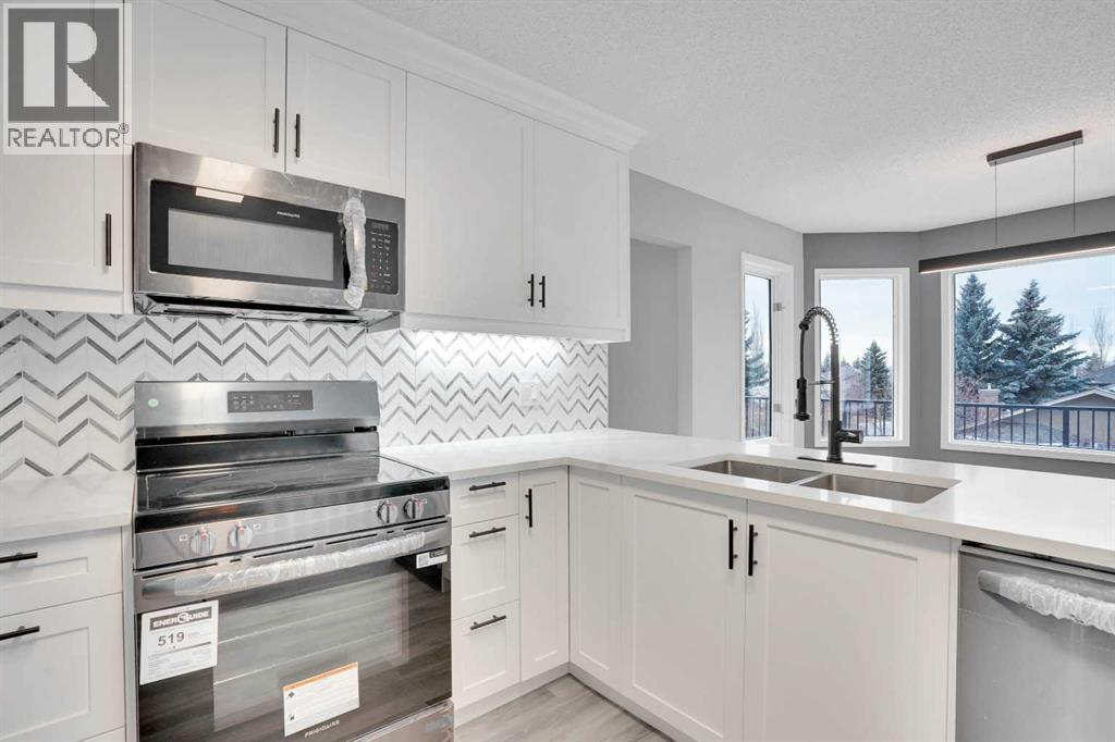 195 Mt Reliant Place Se, Calgary, Alberta  T2Z 2G2 - Photo 19 - A2269788