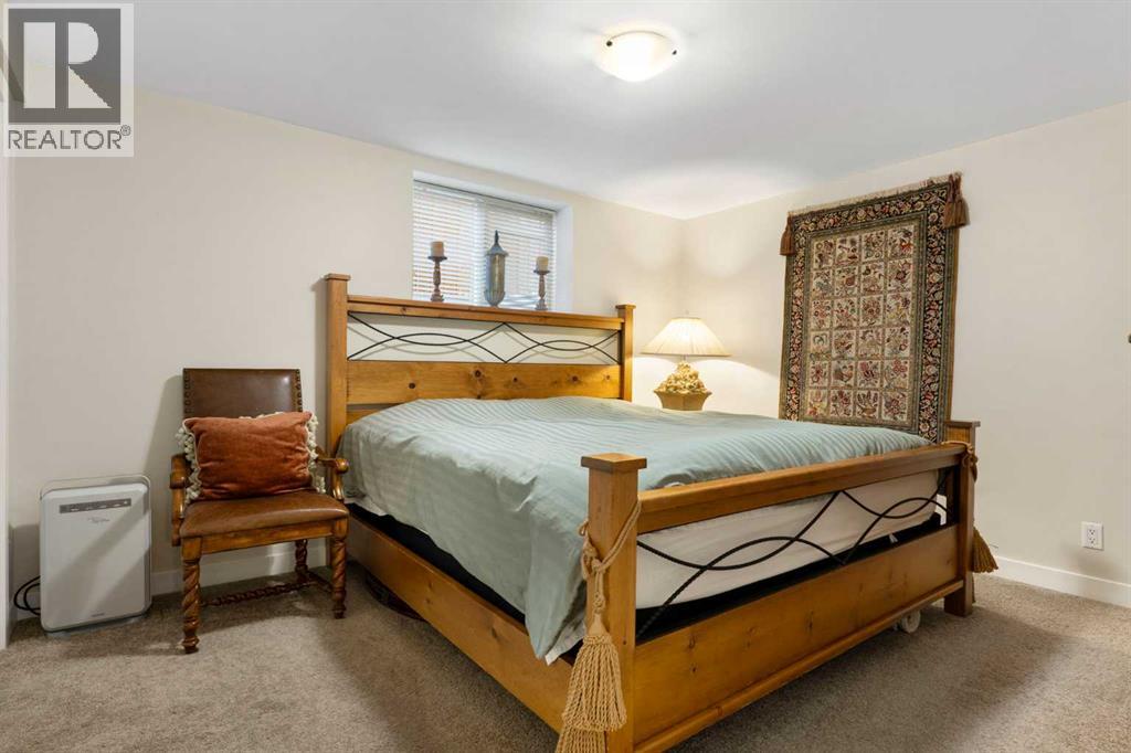 431 Queensland Circle Se, Calgary, Alberta  T2J 4P5 - Photo 35 - A2269794