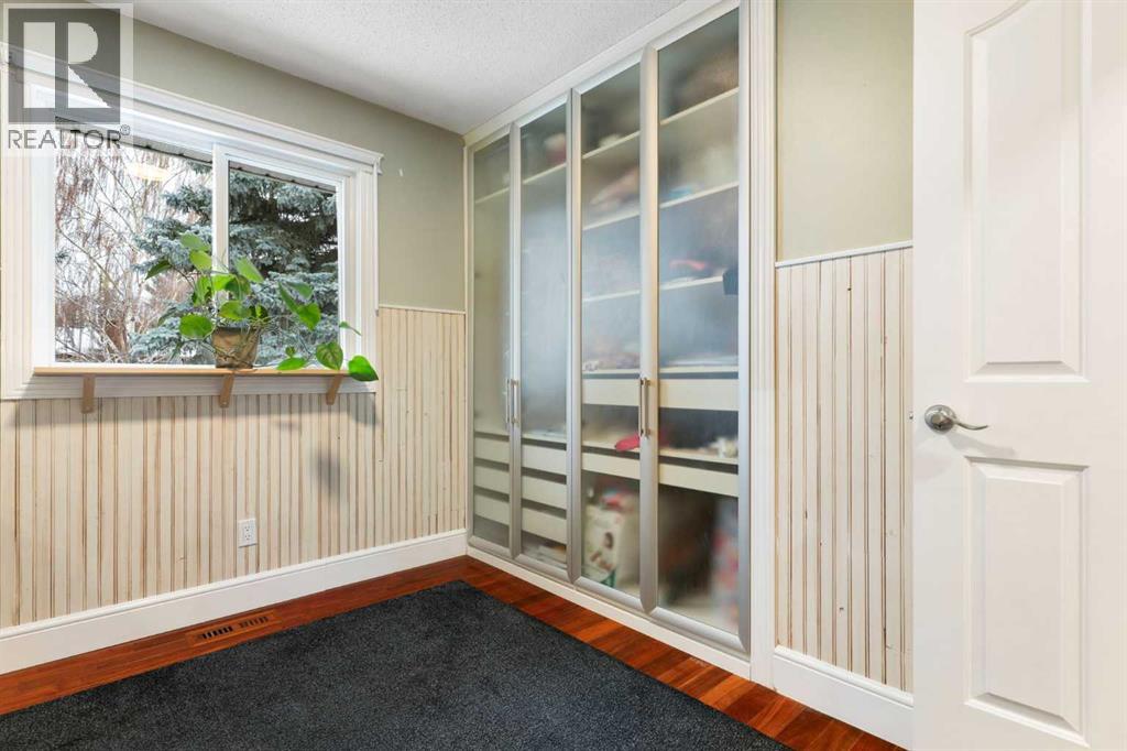 431 Queensland Circle Se, Calgary, Alberta  T2J 4P5 - Photo 19 - A2269794